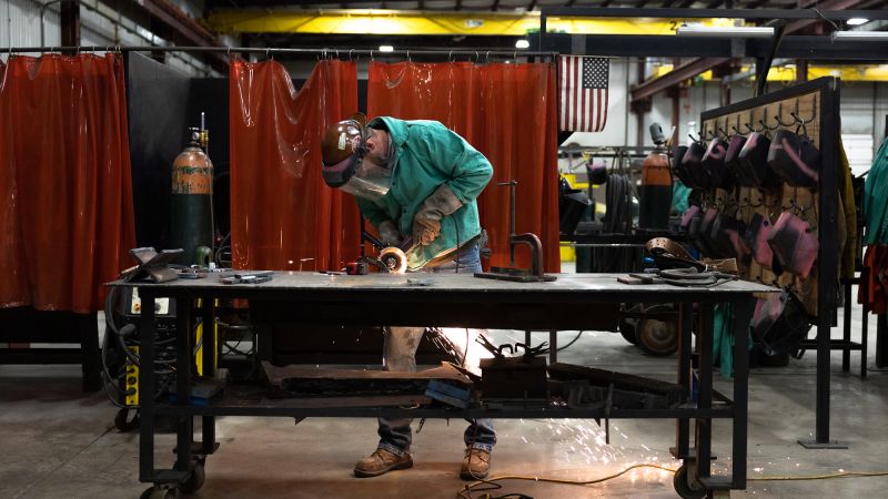 Why the United States is dropping production jobs amid Trump’s shock-and-awe price lists | The Gentleman Report Trade
