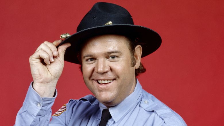 LOS ANGELES - JANUARY 1: The Dukes of Hazzard. A CBS television rural sitcom. January 1, 1982. Pictured is Rick Hurst (as Cletus). (Photo by CBS via Getty Images)