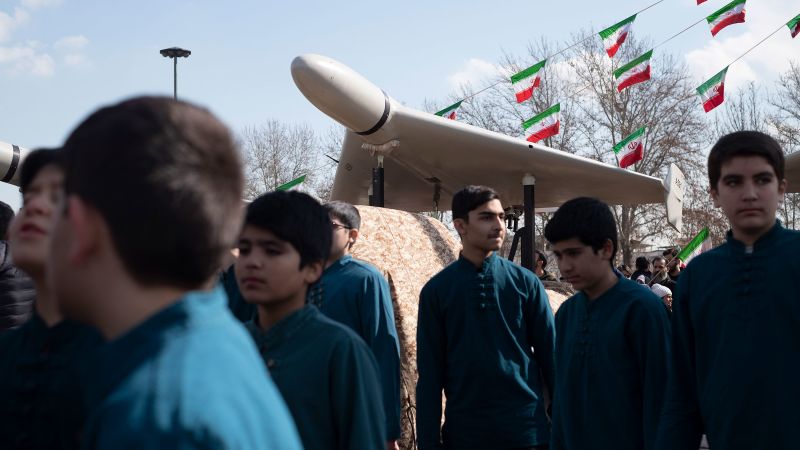 Незаконните ирански програми са обект на санкции и наказателни обвинения, казва САЩ