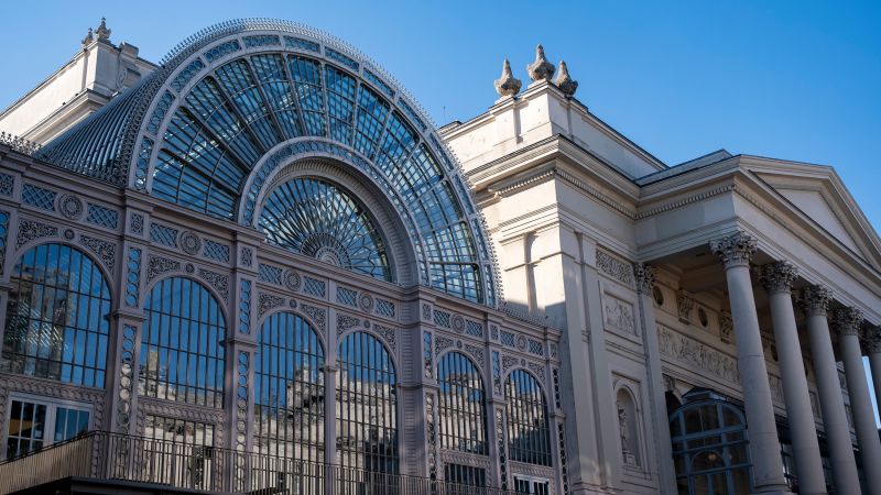 Royal Opera House Cancels Israel Performance Amidst Staff Protests: A Clash of Art and Politics