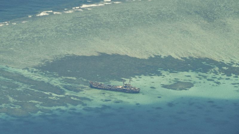 САЩ взривяват „агресивен“ Китай заради сблъсък в Южнокитайско море с филипински кораб