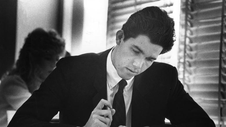 Joe Hunt, leader of the Billionaire Boys Club, at the Santa Monica County Courthouse cafeteria on November 13, 1986.