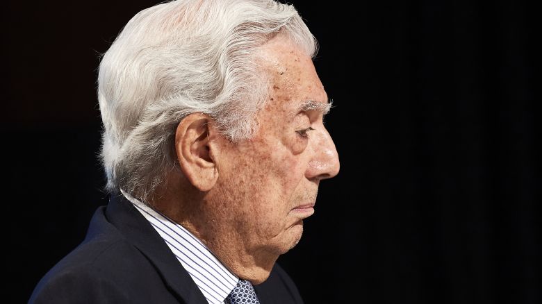 MADRID, SPAIN - OCTOBER 08:  Author Mario Vargas Llosa receives a tribute in occasion of the 10th anniversary of his Nobel Prize at the Cervantes Institute on October 08, 2020 in Madrid, Spain. (Photo by Carlos Alvarez/Getty Images)