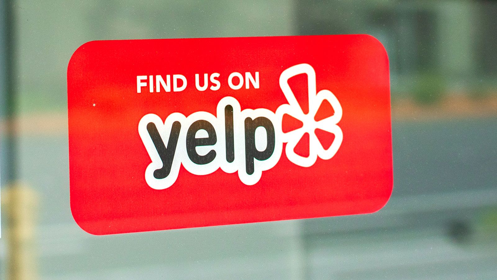 Yelp sues Google, alleging a search engine monopoly that promotes its ...