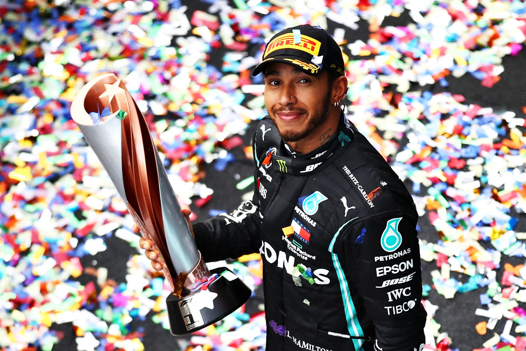 Lewis Hamilton talks to CNN on writing one of F1's greatest chapters with  Mercedes | CNN