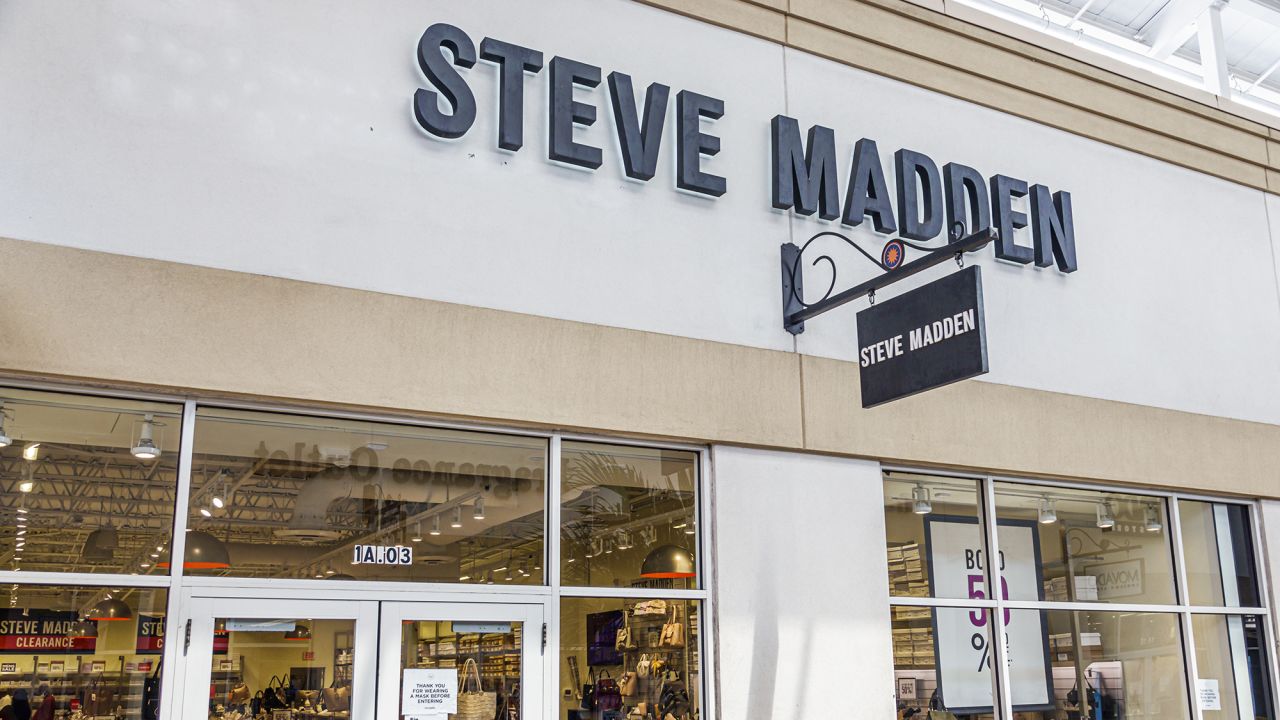 Florida, Orlando International Premium Outlets, Steve Madden, shoe store. (Photo by: Jeffrey Greenberg/Education Images/Universal Images Group via Getty Images)