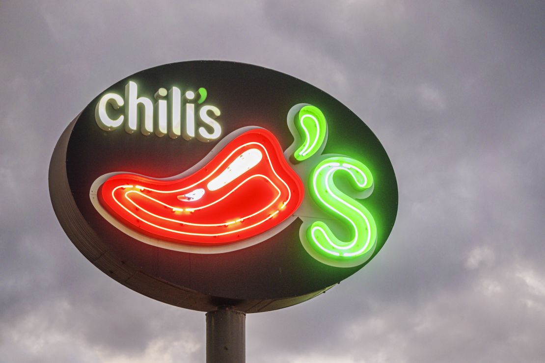 Chili's is making a bid for McDonald's customers.