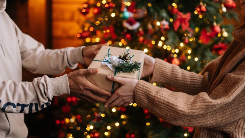 Here’s why it’s OK to say ‘no’ to gift giving this holiday season, according to experts