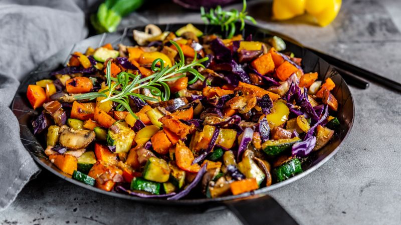 
                            5 ways to make your Thanksgiving meal ‘blue zone’-friendly