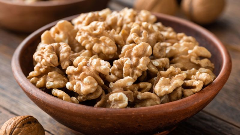 Read more about the article CDC warns of multistate E. coli outbreak tied to recalled walnuts – CNN
