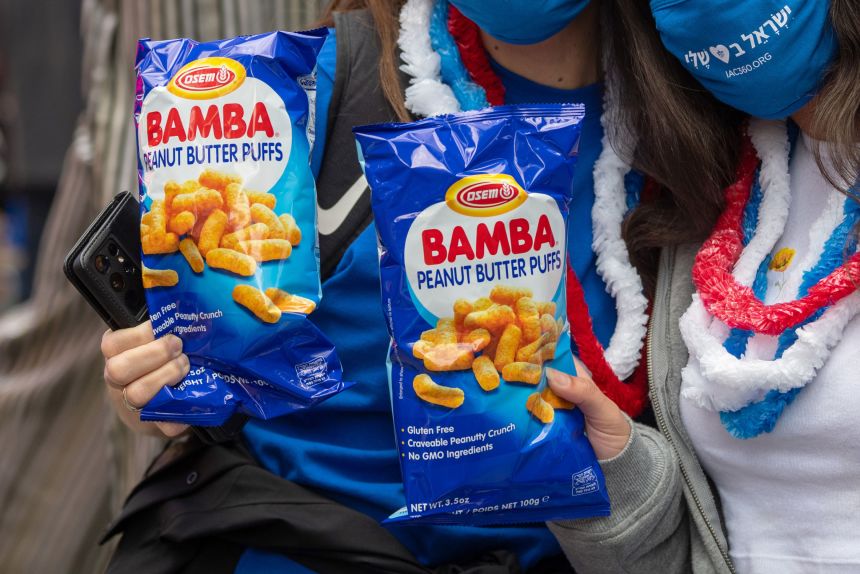 Bambas peanut puffs, a popular snack in Israel, contain “vast amounts of peanut protein,” Dr. Gideon Lack notes.