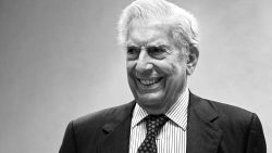 MADRID, SPAIN - MAY 03: (EDITOR'S NOTE: Image has been converted to black and white) Author Mario Vargas Llosa attends 'Expresion de Libertad' colloquium at the APM (Madrid Press Association) headquarter on May 03, 2021 in Madrid, Spain. (Photo by Carlos Alvarez/Getty Images)
