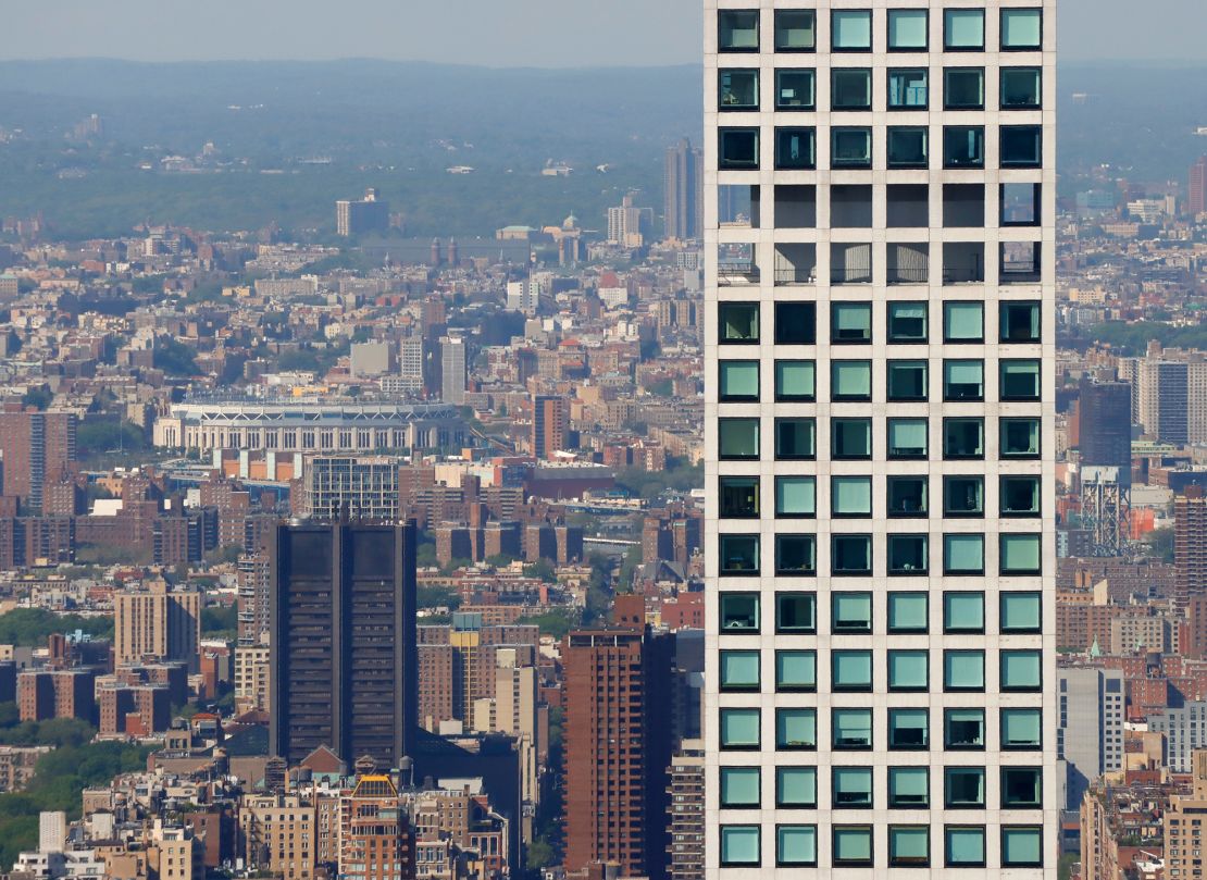 The world's tallest residential building until 2020, the slender tower has a has a 15:1 height-to-width ratio.