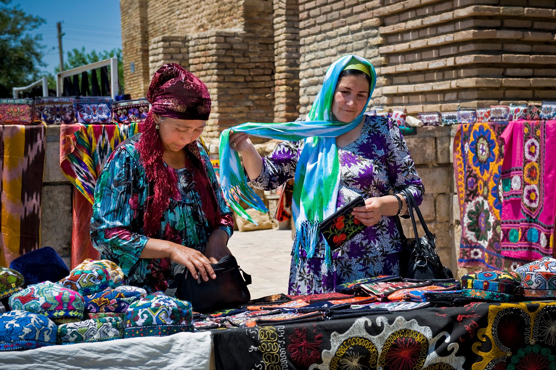 Souvenir sellers in Shakhrisabz.