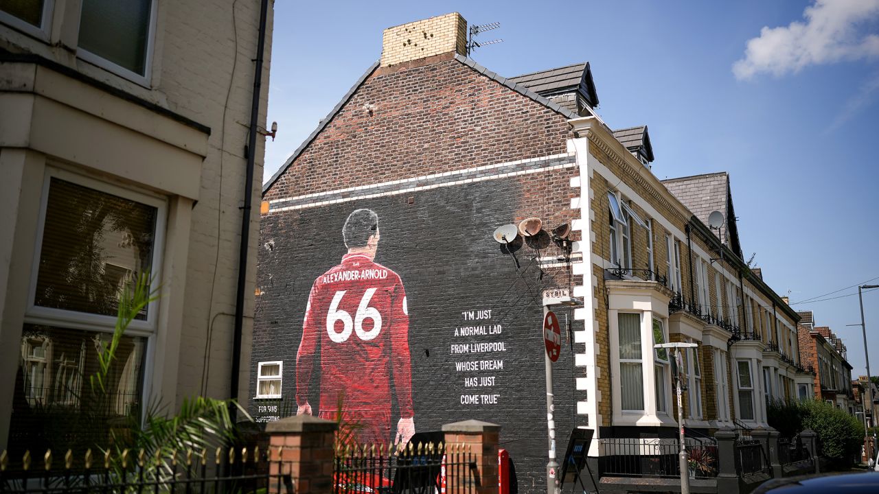 LIVERPOOL, UNITED KINGDOM - AUGUST 02: A mural of Liverpool FC player Trent Alexander-Arnold adorns the side of a home near Anfield Stadium the home of Liverpool Football Club on August 03, 2021 in Liverpool, United Kingdom. (Photo by Christopher Furlong/Getty Images)