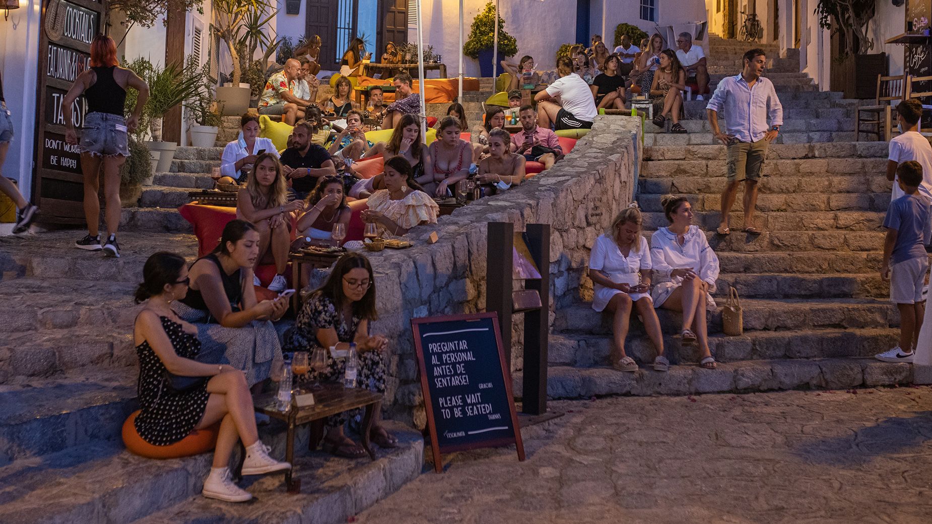 Many nights out in Spain end well into the early hours, with restaurants serving meals up to midnight.