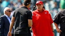 PHILADELPHIA, PENNSYLVANIA - OCTOBER 03: (L-R) Head coach Nick Sirianni of the Philadelphia Eagles and head coach Andy Reid of the Kansas City Chiefs shake hands during pregame at Lincoln Financial Field on October 03, 2021 in Philadelphia, Pennsylvania. (Photo by Mitchell Leff/Getty Images)