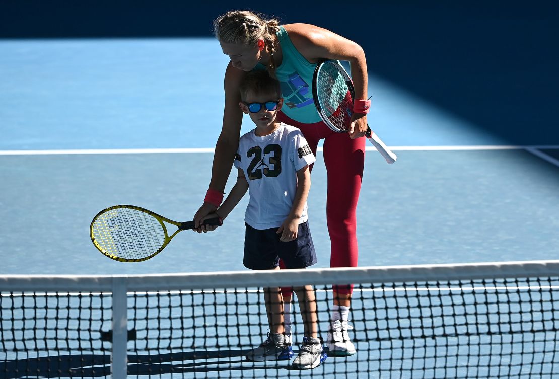 Azarenka playing tennis with her son Leo during a practice session ahead of the 2022 Australian Open.