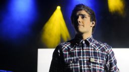 LONDON, UNITED KINGDOM - JANUARY 22: Liam Payne of One Direction performs at HMV Hammersmith Apollo on January 22, 2012 in London, England. (Photo by Joseph Okpako/FilmMagic)