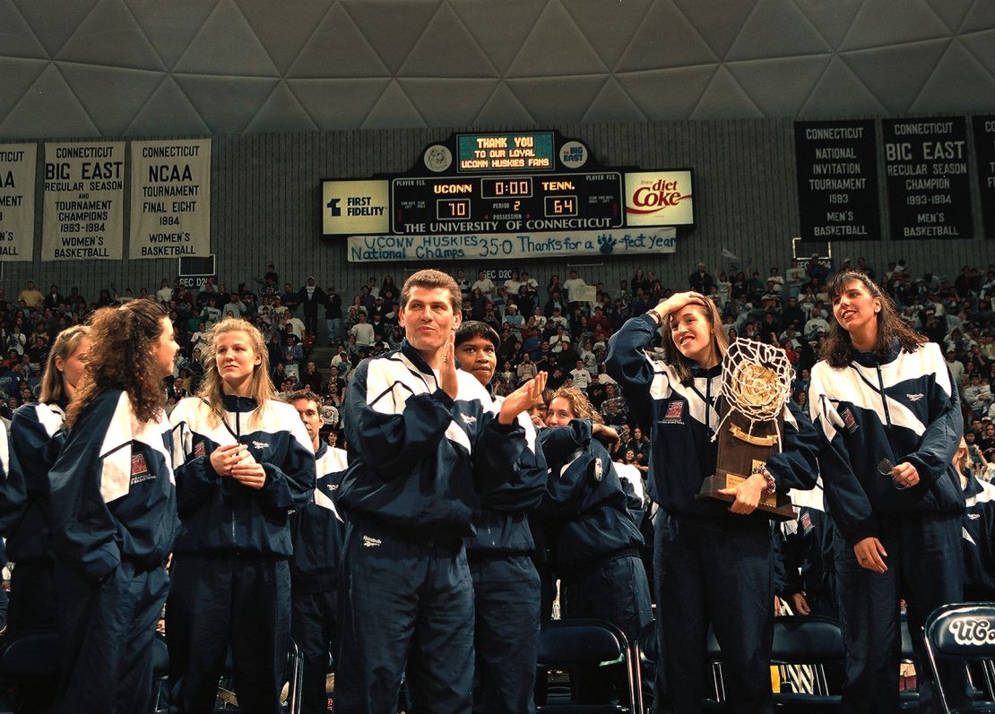 Geno Auriemma and the UConn Huskies celebrate their national championship in 1995.