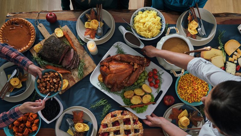 5 ways to make Thanksgiving more affordable (we can’t help with your crazy uncle, though)