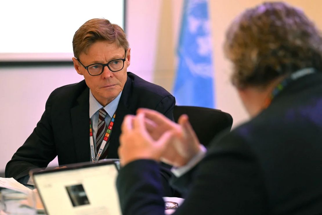 Morris Tidball-Binz, relator especial de la ONU sobre ejecuciones extrajudiciales, sumarias o arbitrarias, asiste a un evento de la ONU sobre derechos humanos en Filipinas el 3 de julio de 2023.