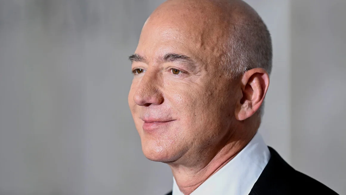 Jeff Bezos dethrones Elon Musk to once again be the richest person on Earth