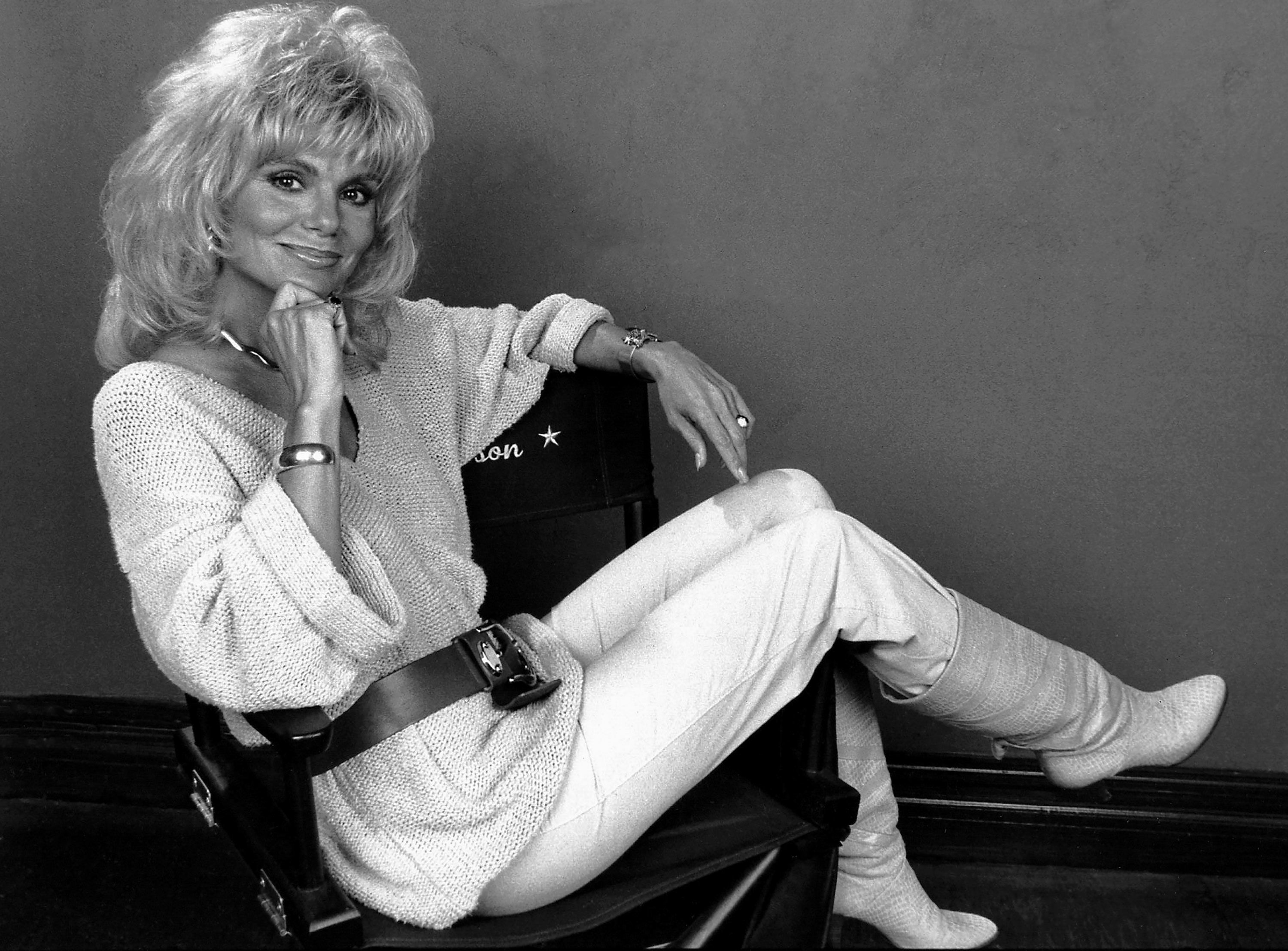 <a href="index.php?page=&url=https%3A%2F%2Fwww.cnn.com%2F2025%2F08%2F03%2Fentertainment%2Floni-anderson-dead">Loni Anderson</a>, who played a struggling radio station’s empowered receptionist on the hit TV comedy “WKRP in Cincinnati,” died Sunday, August 3, following a “prolonged” illness, her publicist said. She died just days before her 80th birthday.
