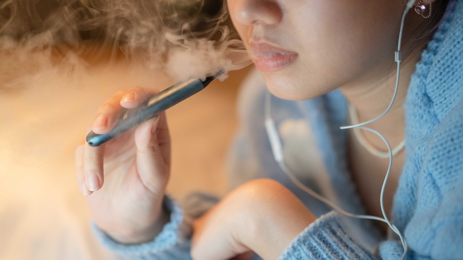 A new study finds that a text message-based program can be effective in helping young people quit vaping.