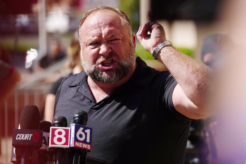 WANT TO BUY A SLIGHTLY USED INFOWARS PLATFORM? 🤡