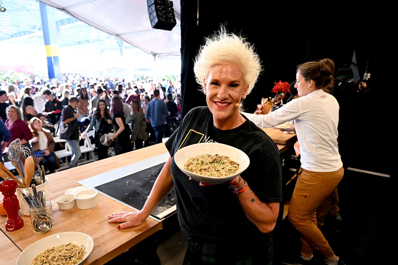Anne Burrell, popular Food Network chef, dead at 55 - KTVZ