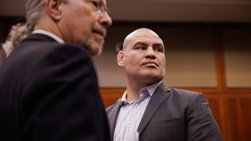 Former UFC champion Cain Velasquez sentenced to 5 years for 2022 shooting | CNN