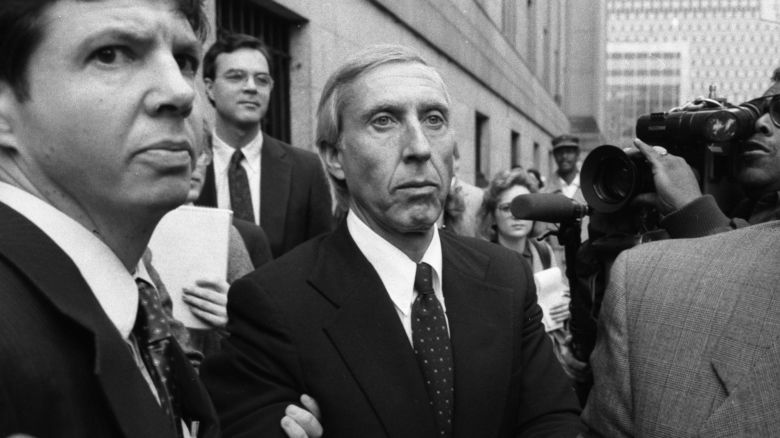 Ivan Boesky leaves courthouse after pleading guilty to a count of conspiracy on April 24, 1987.