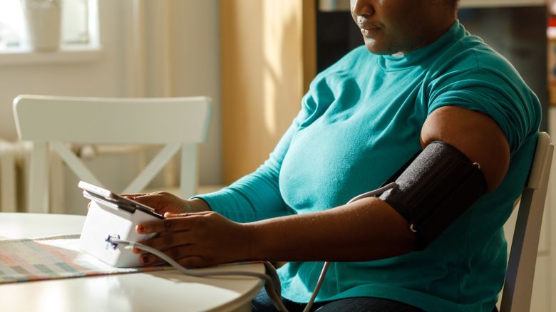 Blood pressure, blood sugar, and cholesterol are among the conditions that may impact young dementia risk, study suggests.