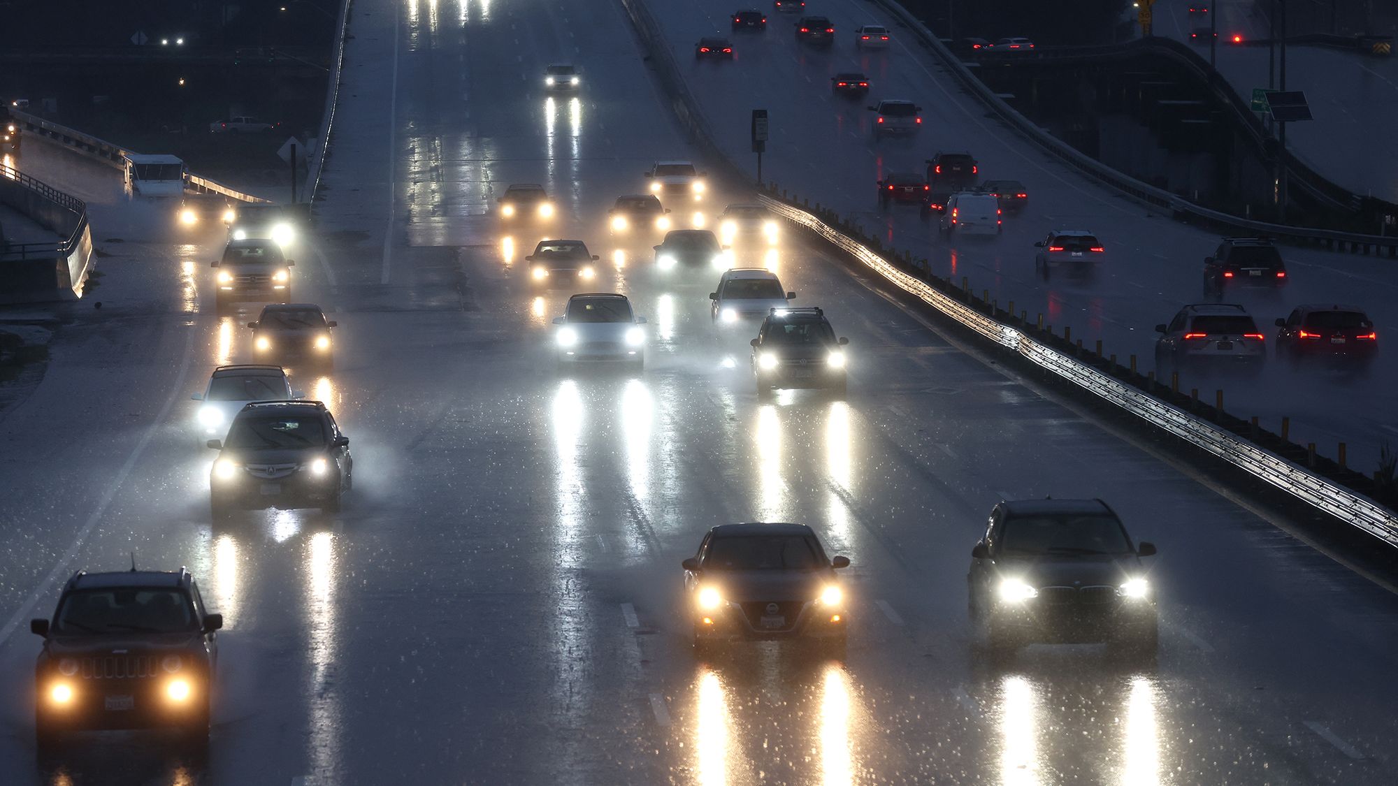 Blinded by the light: U.S. cars still lack glare-reducing headlights