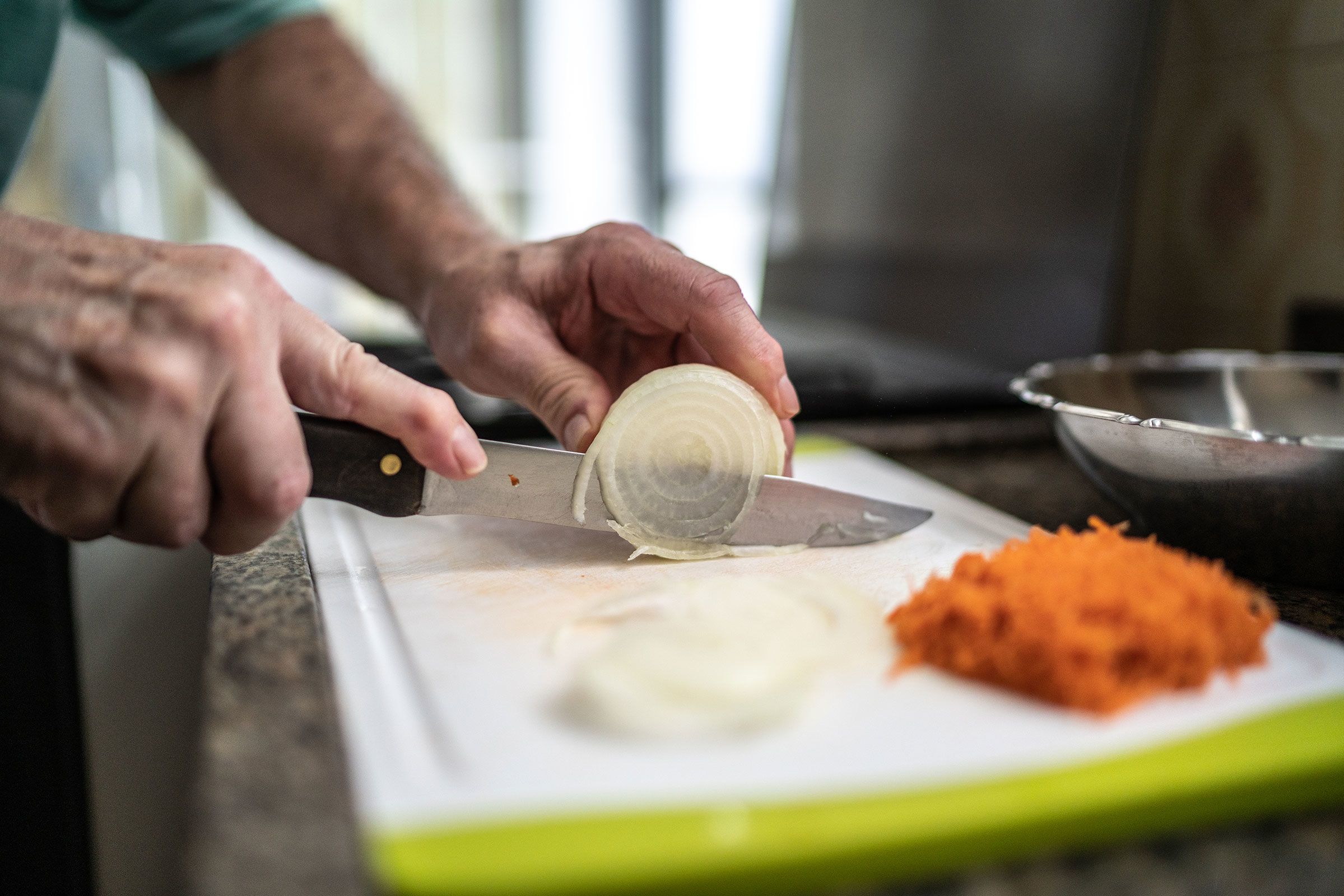 How not to cry while cutting onions, according to the experts | CNN