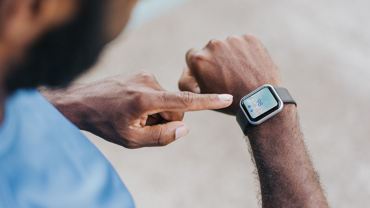 Seeing heart rate on smartwatch