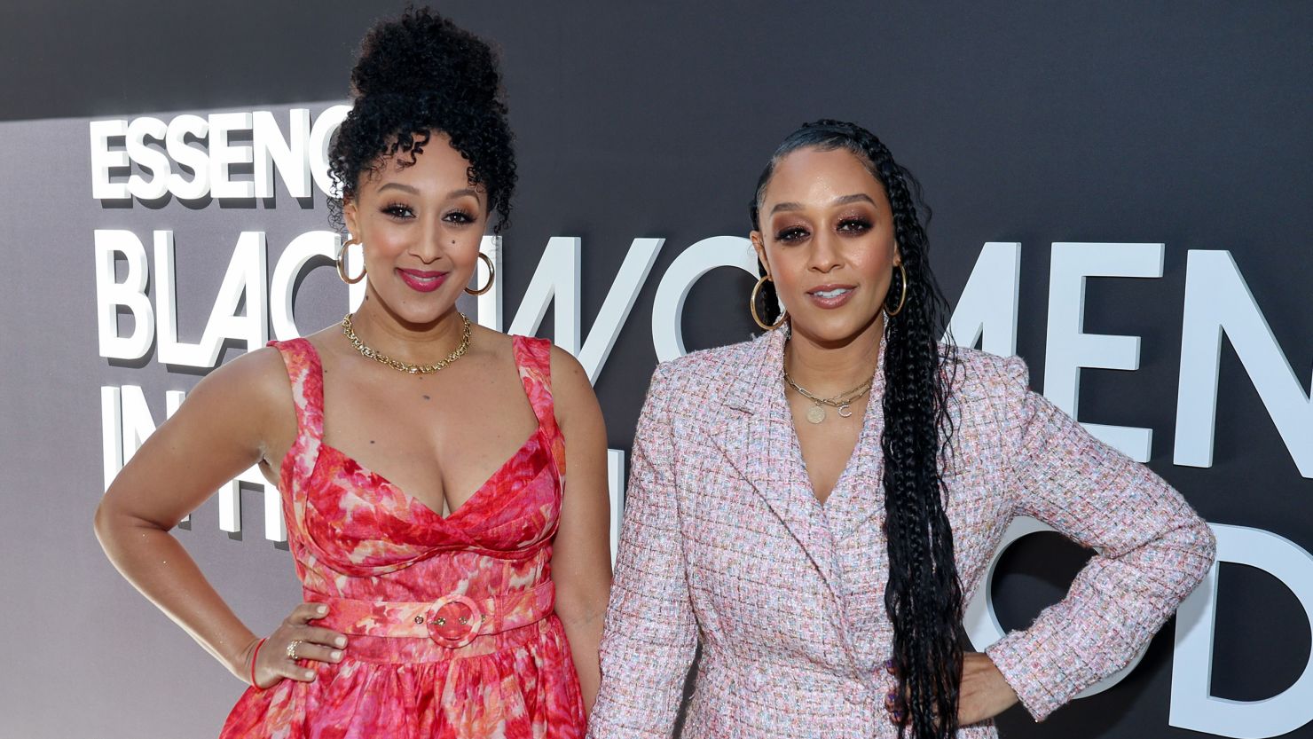 (From left) Tamera Mowry-Housley and Tia Mowry at the 2023 Essence Black Women In Hollywood Awards in Los Angeles.