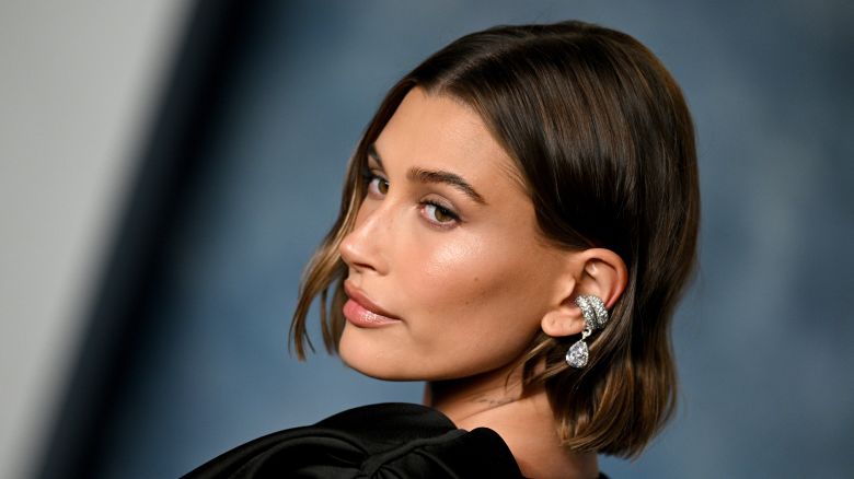 Hailey Bieber attends the Vanity Fair Oscar Party in Beverly Hills, California, on March 12, 2023.