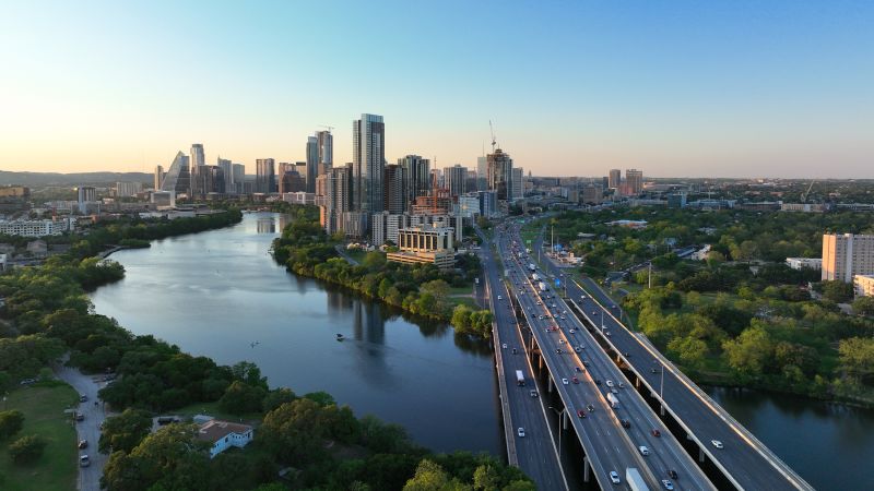 Free rent and free parking: Landlords are throwing in sweeteners | CNN Business