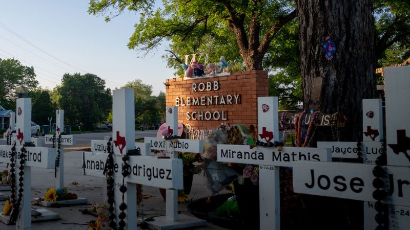 Texas voters support law enforcement leaders condemned in Uvalde school massacre