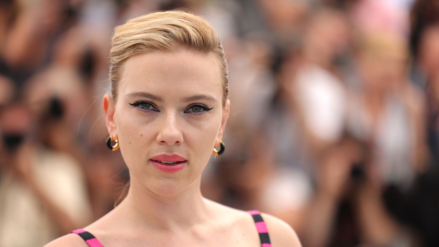 Scarlett Johansson attends the "Asteroid City" photocall at the 76th annual Cannes film festival at Palais des Festivals on May 24, 2023 in Cannes, France.