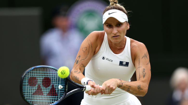 LONDON, ENGLAND - JULY 15: Marketa Vondrousova of Czech Republic plays a backhand during the Women's Singles Final against Ons Jabeur of Tunisia on day thirteen of The Championships Wimbledon 2023 at All England Lawn Tennis and Croquet Club on July 15, 2023 in London, England. (Photo by Clive Brunskill/Getty Images)