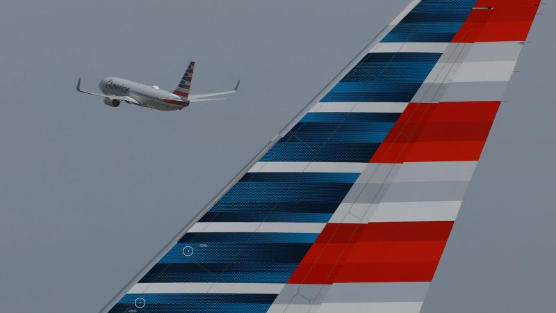 Синдикатът представляващ пилотите в American Airlines казва че вижда значителен