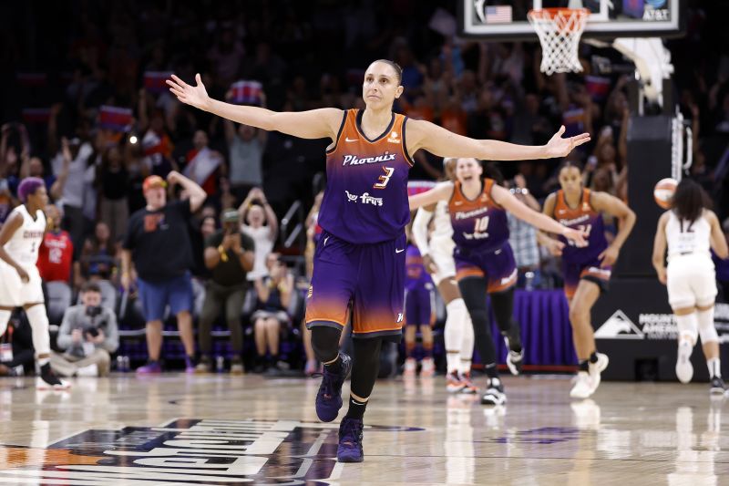 Diana Taurasi: WNBA all-time leading scorer announces