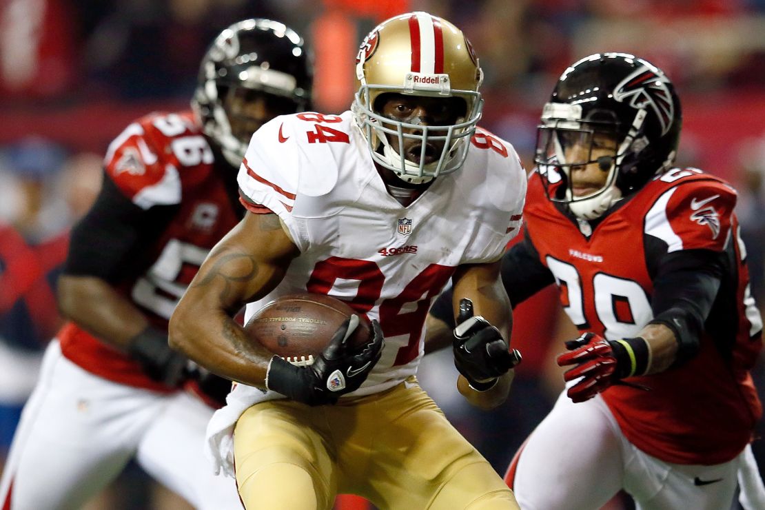 Moss playing for the San Francisco 49ers on January 20, 2013, in Atlanta, Georgia.