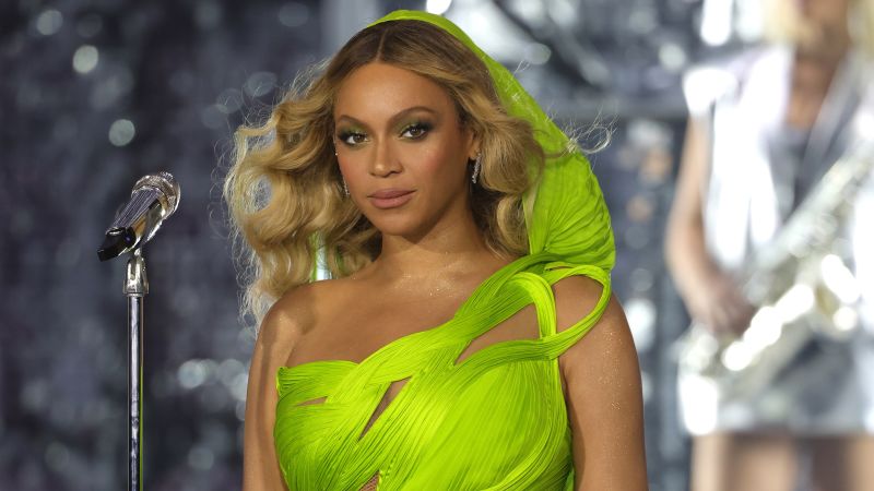 Beyoncé to be honored with the iHeartRadio Innovator Award
