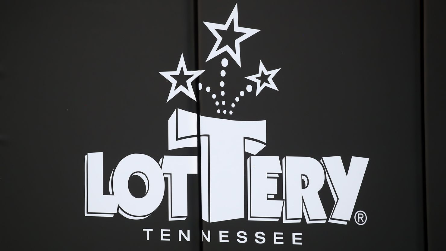 The lottery ticket, purchased at a Shell gas station in Murfreesboro, was returned to the man who bought it.