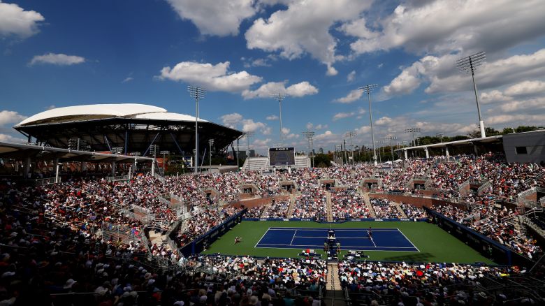 NEW YORK, NEW YORK - AUGUST 30: A general view of Grandstand Court as Stefanos Tsitsipas of Greece plays against Dominic Stricker of Switzerland during their Men's Singles Second Round match on Day Three of the 2023 US Open at the USTA Billie Jean King National Tennis Center on August 30, 2023 in the Flushing neighborhood of the Queens borough of New York City.  (Photo by Clive Brunskill/Getty Images)