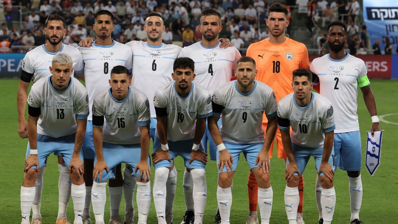 Дванадесет близкоизточни футболни асоциации призоваха националният отбор на Израел да